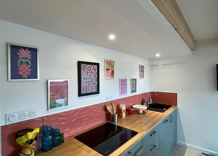 Le Cocon Des Sacres 아파트